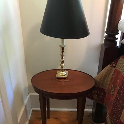 oval table with inlaid shell $25
18 X 12 X 20"