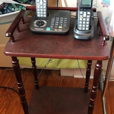 2 tiered table $20
14 X. 12 X 29"