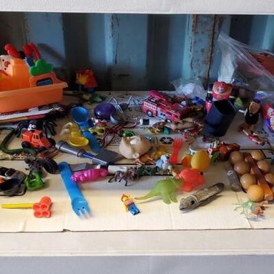 3078	

Old Toys
Cars. Figures. Sand Toys. Dinosaurs. Mini Frisbees. McDonalds Toys