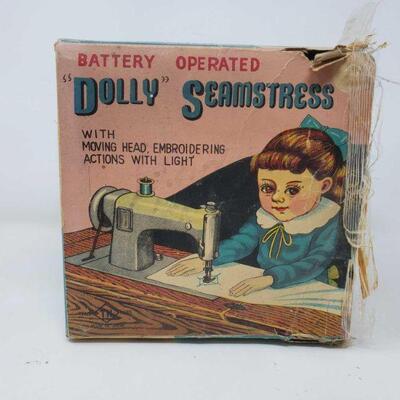 3056	

Vintage Battery Operated Toy 3056	

Vintage Battery Operated Toy Dolly Seemstress.