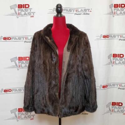 #610 â€¢ Womens Fur Jacket