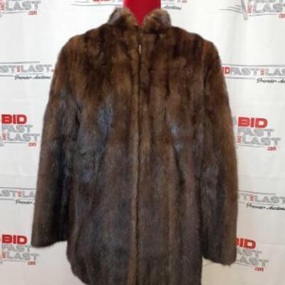 #618 â€¢ Oscar Beverly Hills Fur Jacket