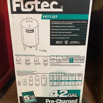 Flotec 42Gal Pre-Charged Pressure Tank