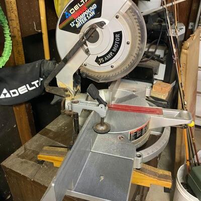 Delta 12" Compound Miter Saw