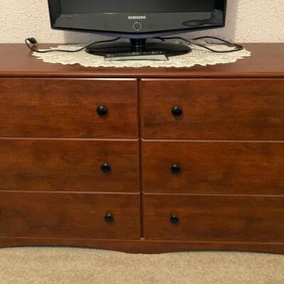 6-Drawer Dresser - 59" Long x 18" Deep x 32" Tall - $75
