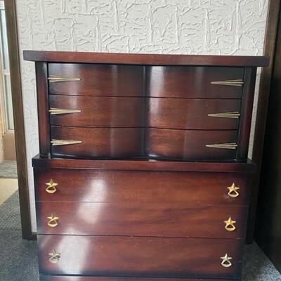 MC Bassett Furniture 5-Drawer Chest of Drawers - 36" Wide x 18" Deep x 43" Tall - $180