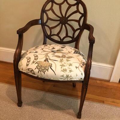 VINTAGE WHELL BACK CHAIRS.  UNIQUE AND IN GREAT CONDITION.
