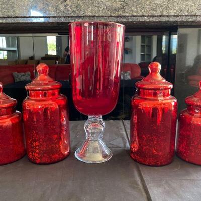 2118	

4 Red Jars And Vase
4 Red Jars And Vase