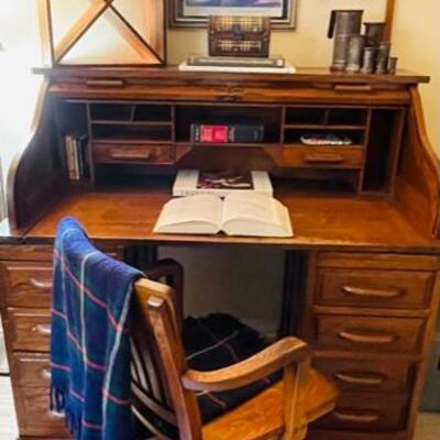 Oak roll top desk 