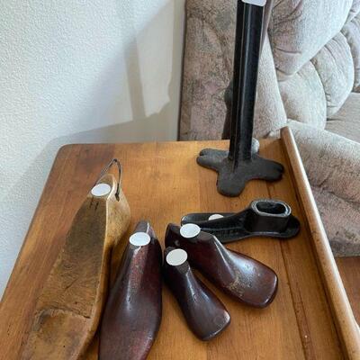 Antique shoe molds