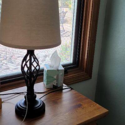 Decorative table lamp