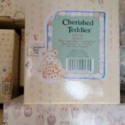 Cherished teddies