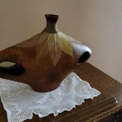 Decorative vase