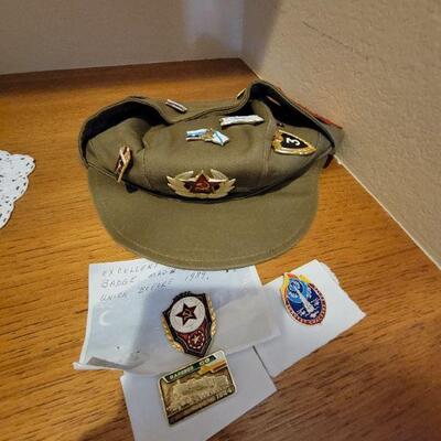 Soviet Union hat and badges