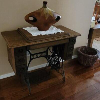 Vintage Singer sewing machine table