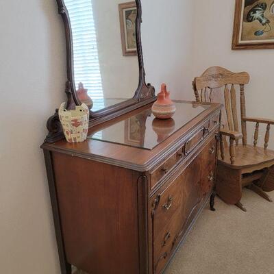 Wood vanity dresser