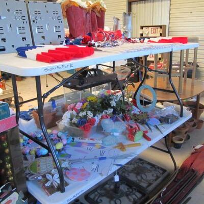 HUGE HOLIDAY SELECTION - Including Christmas, Halloween, Thanksgiving, etc. Also 5 beautiful metal folding bakers racks - won't last...