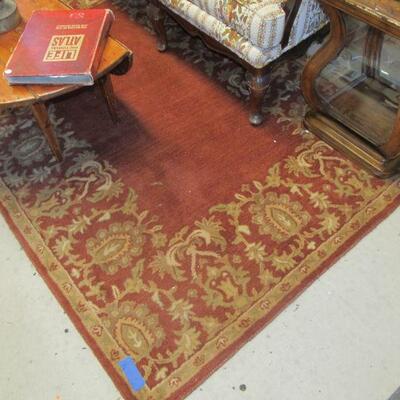 Large selection of area rugs in various sizes - some in 100% wool, made in Belgium, 1 - 100% silk.