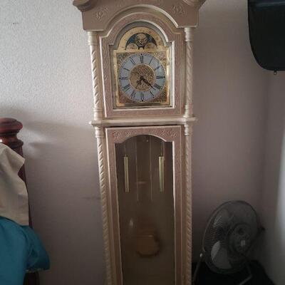 Very nice grand fathers clock