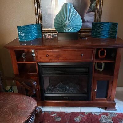 Entrance table very good condition