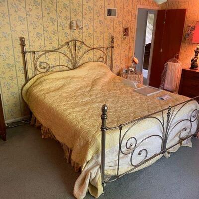 KING BRASS BED