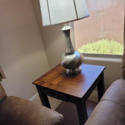 Small wood table and table lamp
