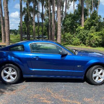 2007 FORD MUSTANG - 95,000 MILES