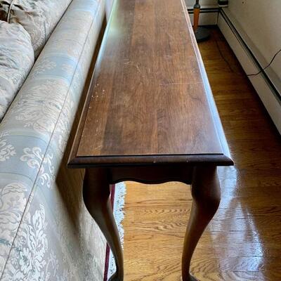 Ethan Allen Sofa Table  with cabriole legs