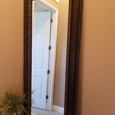 wall mount mirror, good size