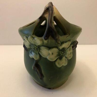 Roseville Pottery, Dogwood Basket  View 1 of 2