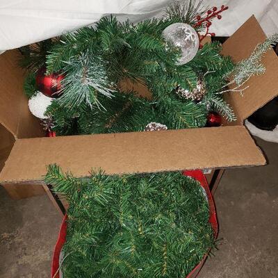 Lighted Garland Hanging & Lit & # Strands of Simple Garland