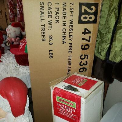 New- 7.5 ft Tree & 4.5 Pre Lit Tree Used