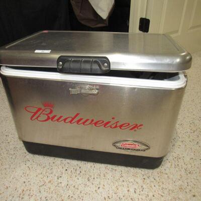 Coleman Budweiser "jockey box" this is not a regular cooler