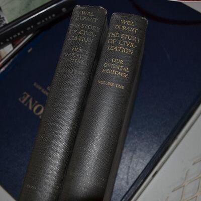 Book set signed by Will Durant 1934 First Edition hardback