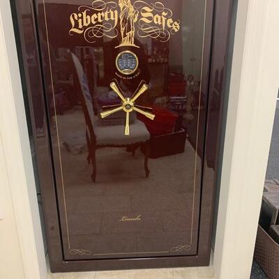 Liberty Gun Safe.  Original Paperwork $4500 original price.  