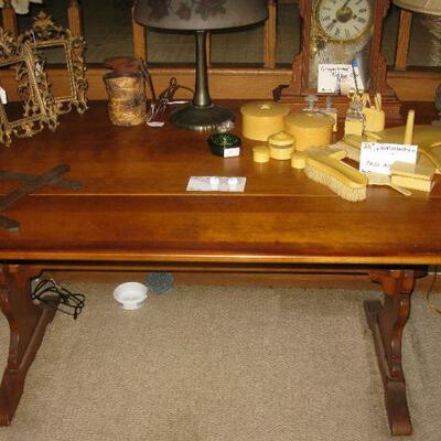 6' LONG HARVEST TABLE     BUY IT NOW $ 325.00