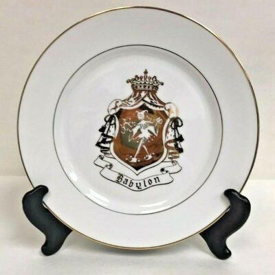 https://www.ebay.com/itm/114835807329	GB019: BABYLON PLATE 1983 NEW ORLEANS MARDI GRAS KREWE FAVOR
