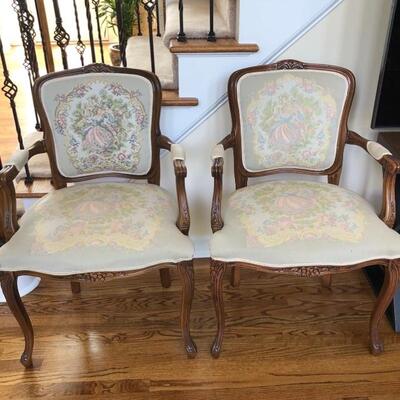 VINTAGE  UPHOLSTERED CHAIRS..  VERY GOOD CONDITION.