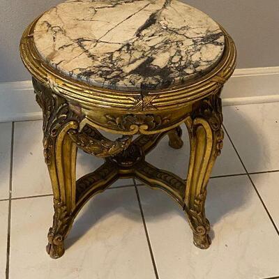 ME6050: Marble Top Round Accent Table
