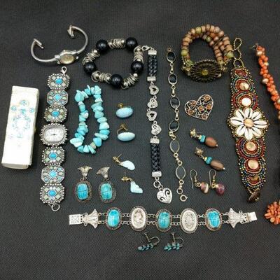 Turquoise jewelry
https://ctbids.com/#!/individualEstateSales/316/10666
