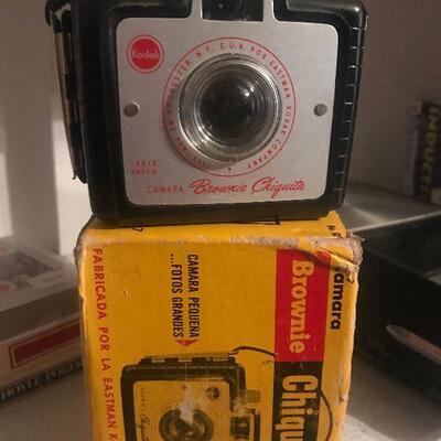 Vintage Brownie Camera "Chiquita"