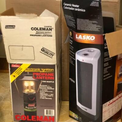 Coleman lantern new
$20 SOLD
Lasko ceramic heater
$20