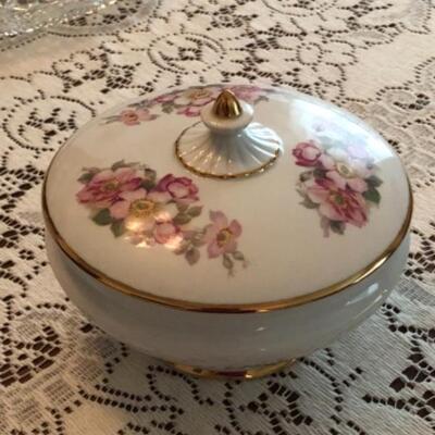 Bavaria West Germany dish w/lid
$10