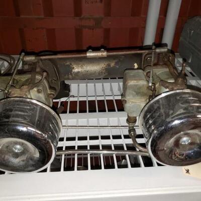 
#6518 â€¢ Dual Stromberg 97's Intake & Linkage For Model A or B Motor