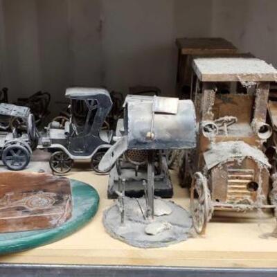#5154 â€¢ Vintage Metal Model Cars, Mailbox, and More