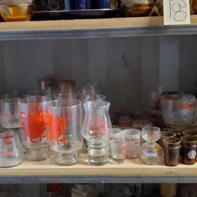 #5132 â€¢ Vintage Red Lobster Glassware, Vintage 7UP Glassware, and More Vintage Glassware