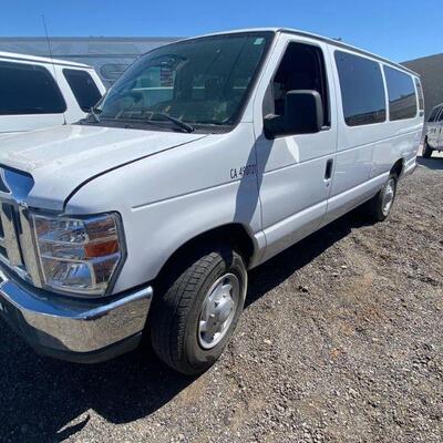 366	

2014 Ford Econoline e350 No Battery
Year: 2014
Make: Ford
Model: Econoline Wagon
Vehicle Type: Van
Mileage: 95966
Plate:
Body Type:...