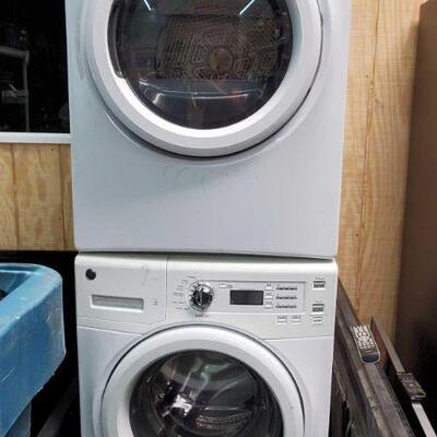 #2186 â€¢ General Electric Stacked Washer And Dryer