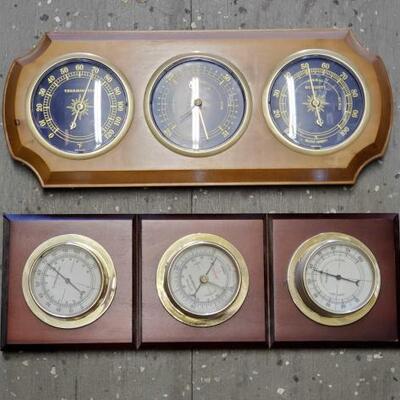 
#5088 â€¢ 2 Barometer Humidity Thermometer Hardwood Weather Station