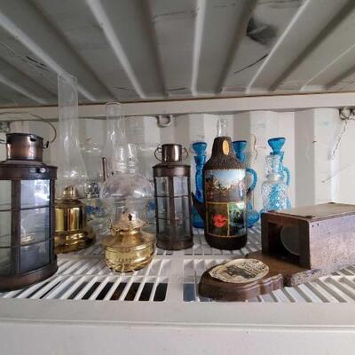 #4562 â€¢ Decanters, Class Oil Lamps, and More
